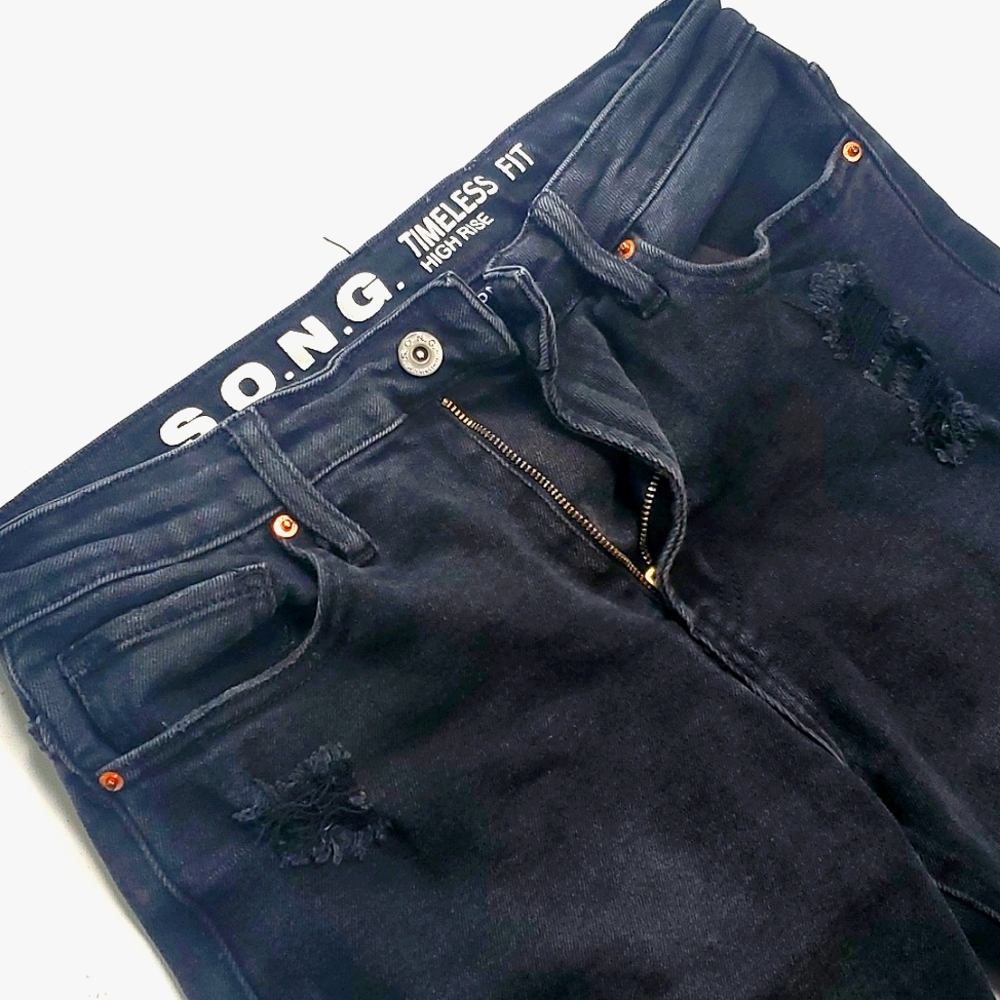 S.o.n.g timeless fit high-rise black capri jeans